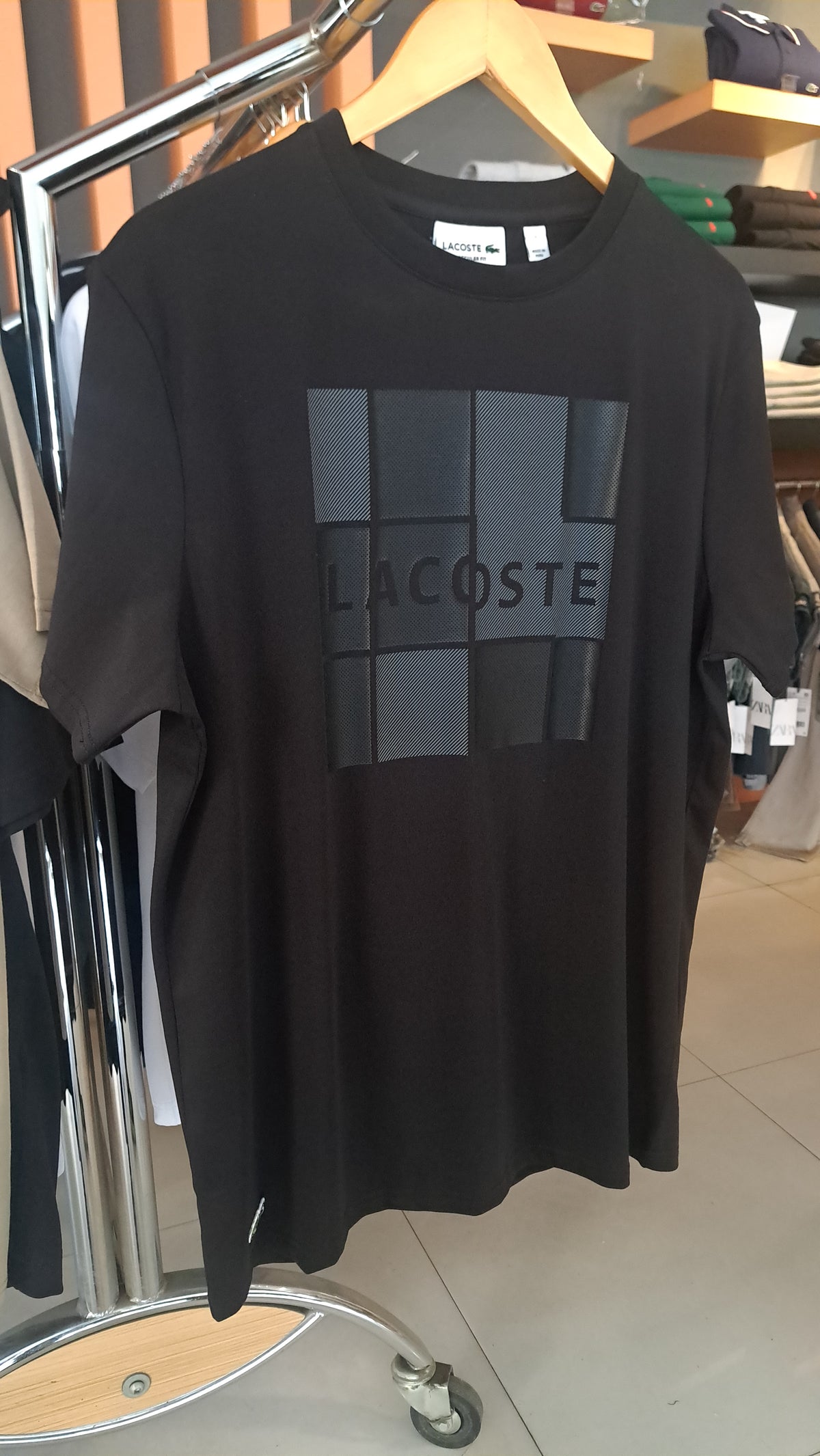 Contrast Print T-Shirt (Black)