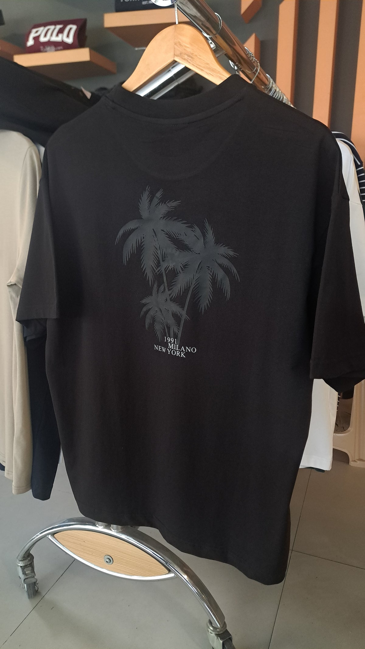 OverSized Tree Print T-Shirt (Black)