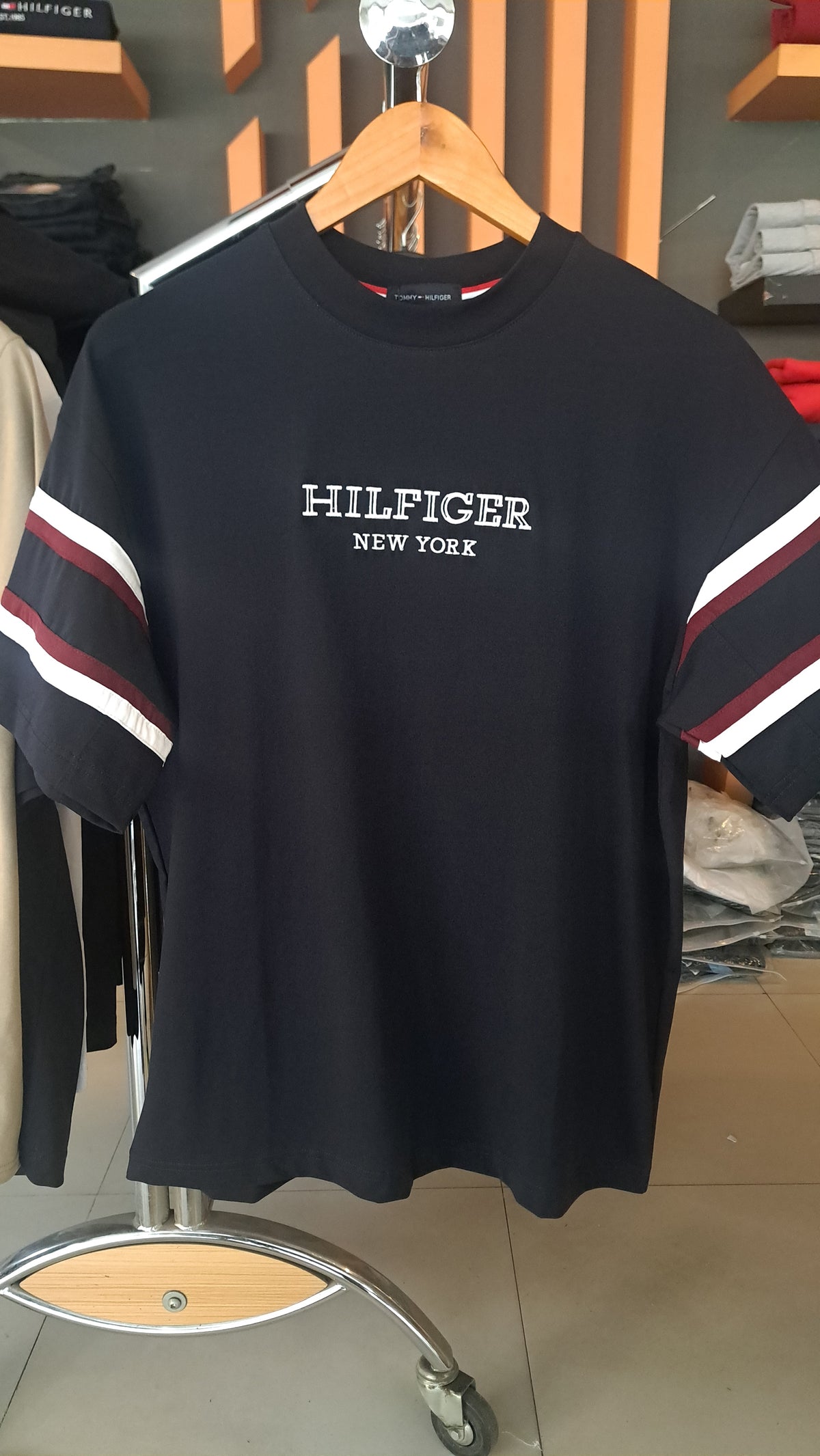 OverSized Contrasting Stripes T-Shirt (Navy)