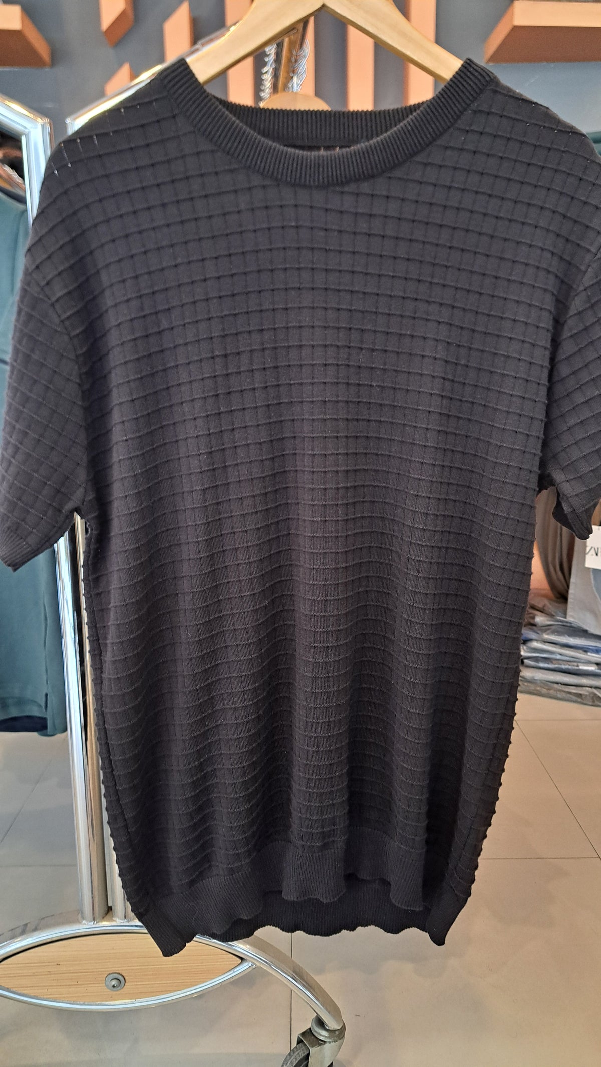 Crew neck Knitted T-Shirt (Black)