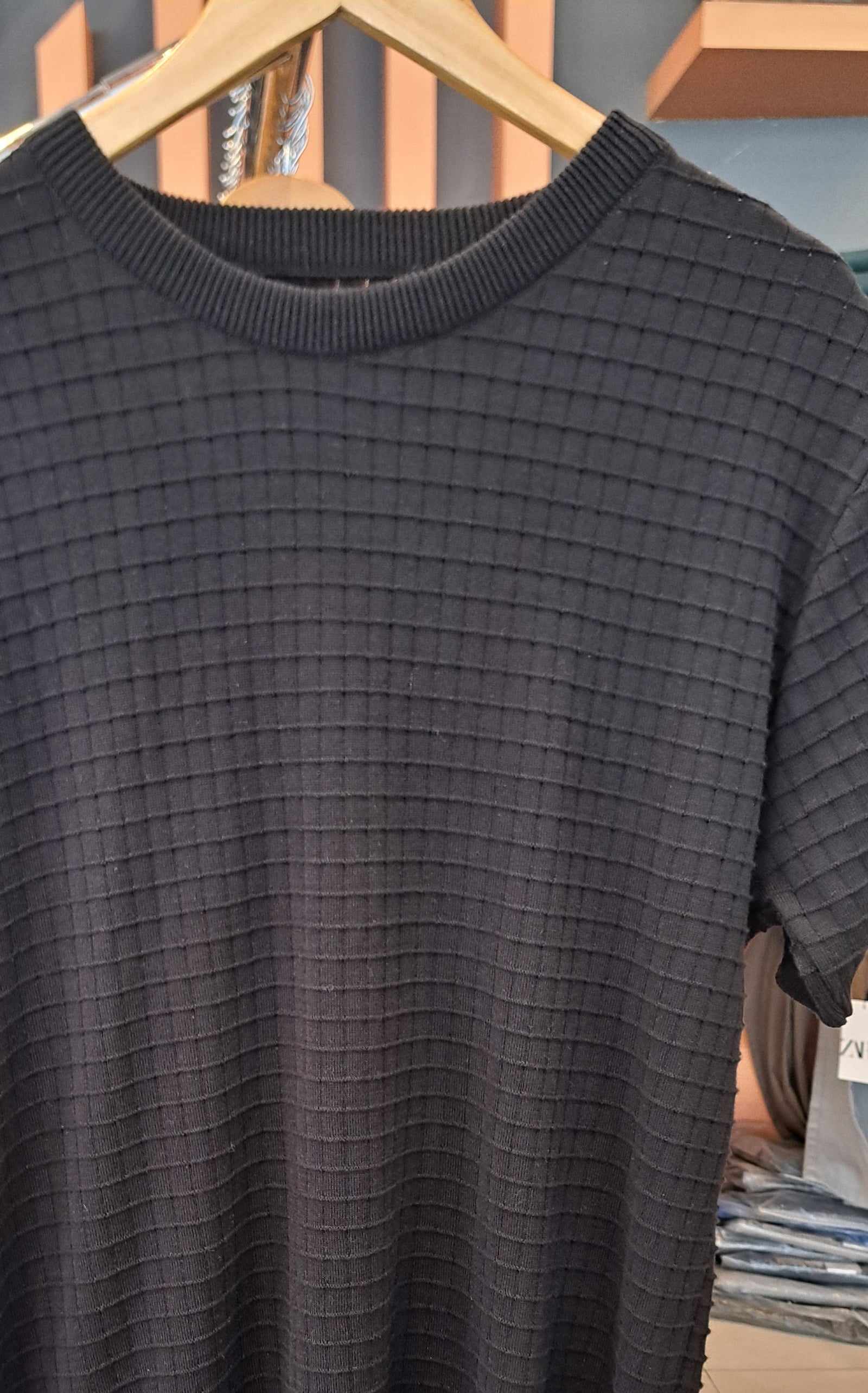Crew neck Knitted T-Shirt (Black)