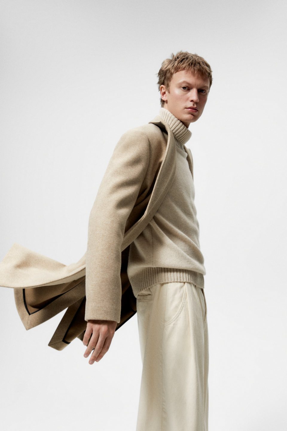 ZARA STRETCH LONG COAT