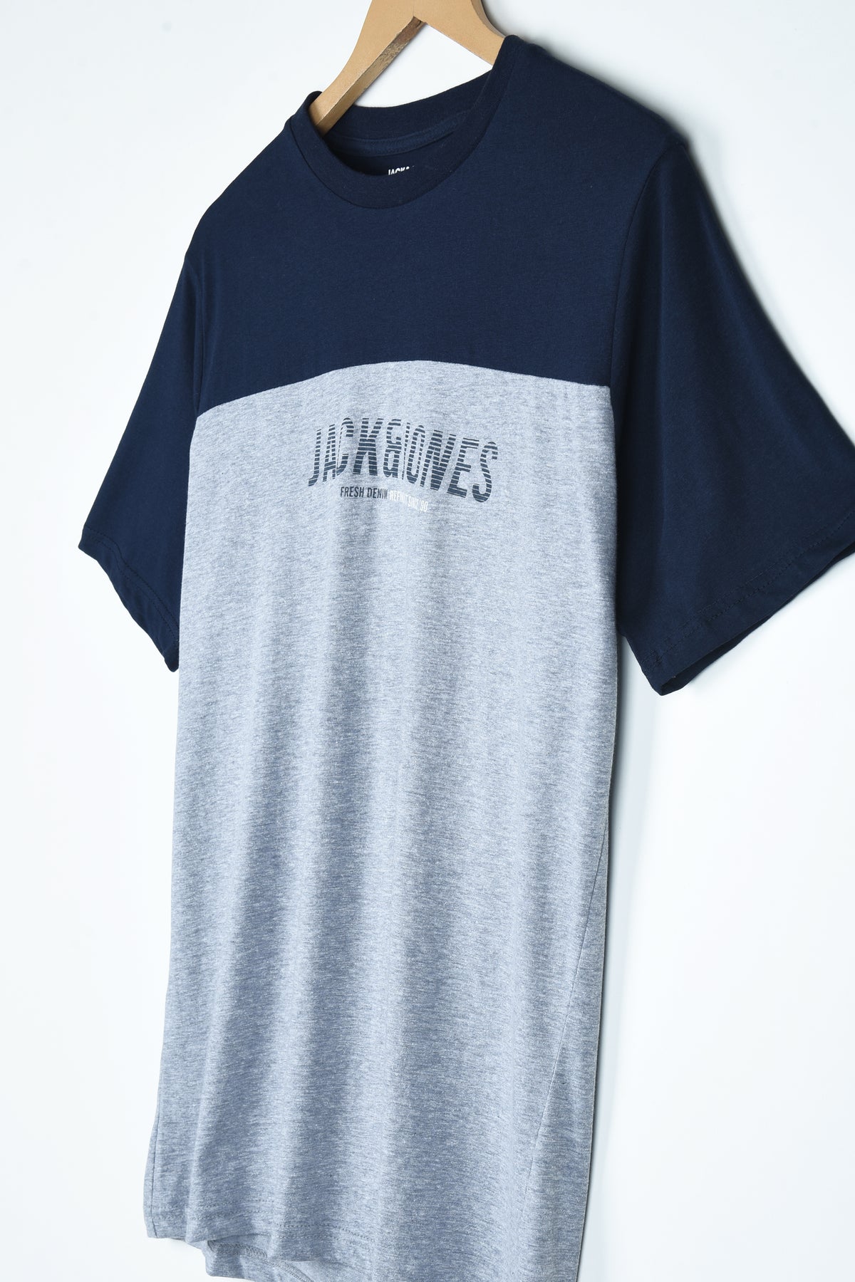 JACK &amp; JONES COLOR BLOCK TEE