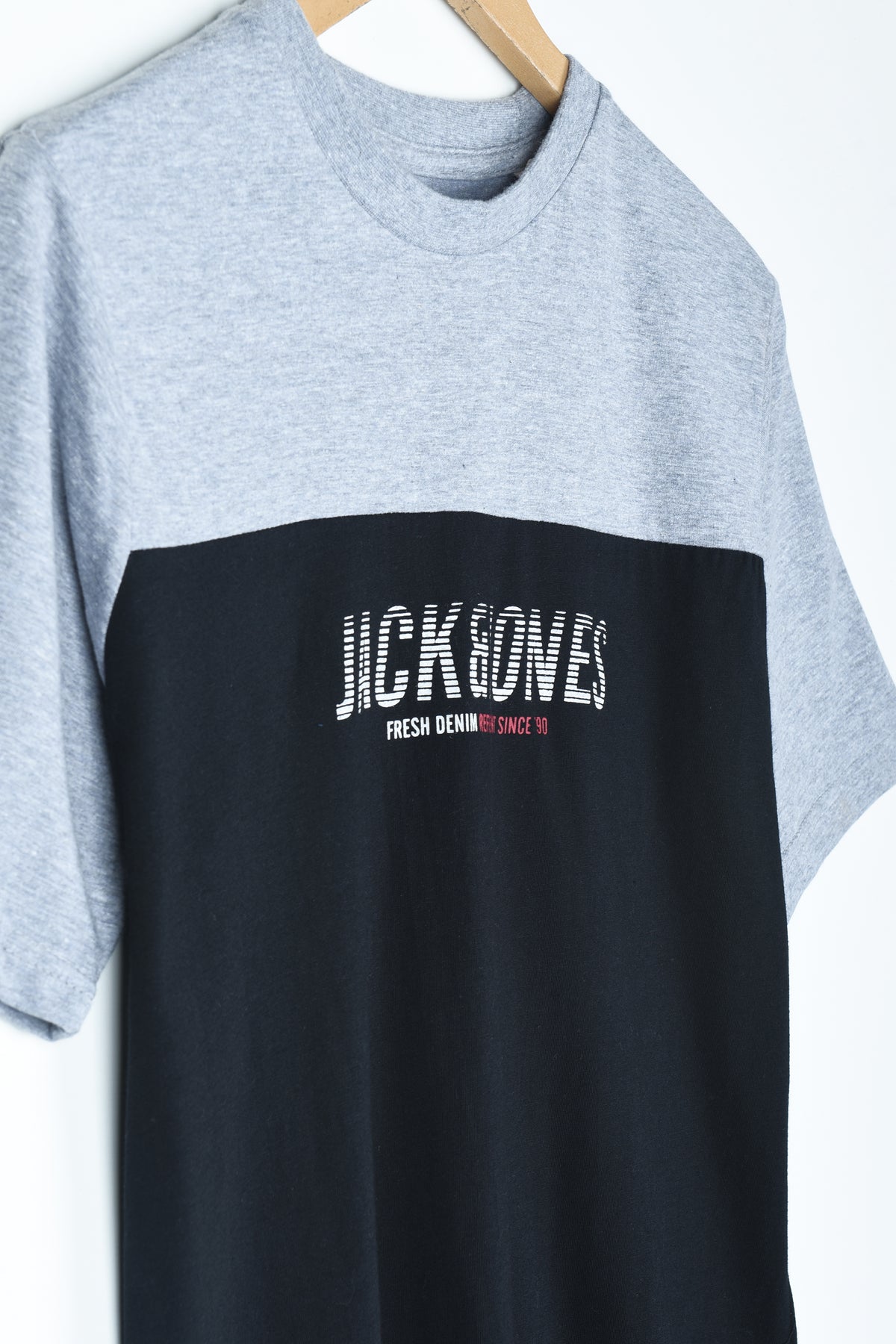 JACK &amp; JONES COLOR BLOCK TEE