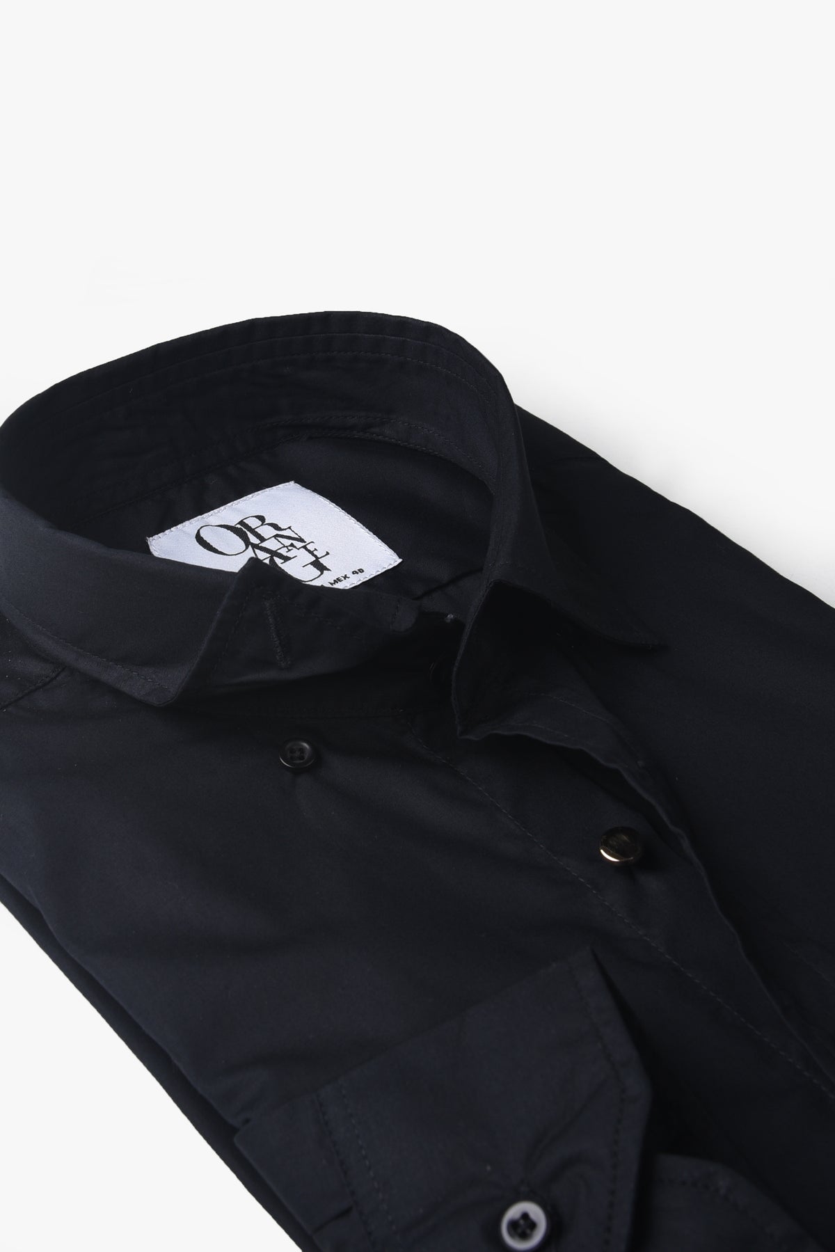 KARAN SIGNATURE HIDDEN BUTTON DOWN SHIRT
