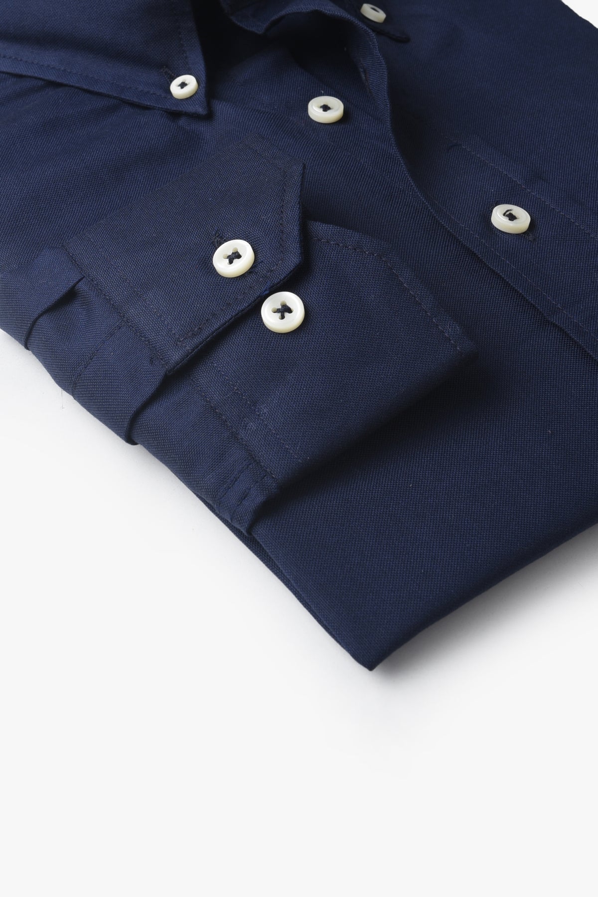 ROBERTO NAVY BUTTON DOWN SHIRT