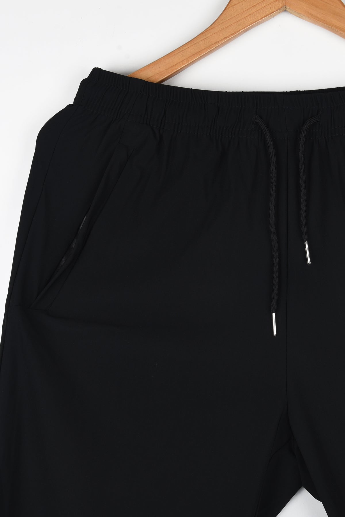 UNDER ARMOUR DRI-FIT TRAINING SHORTS