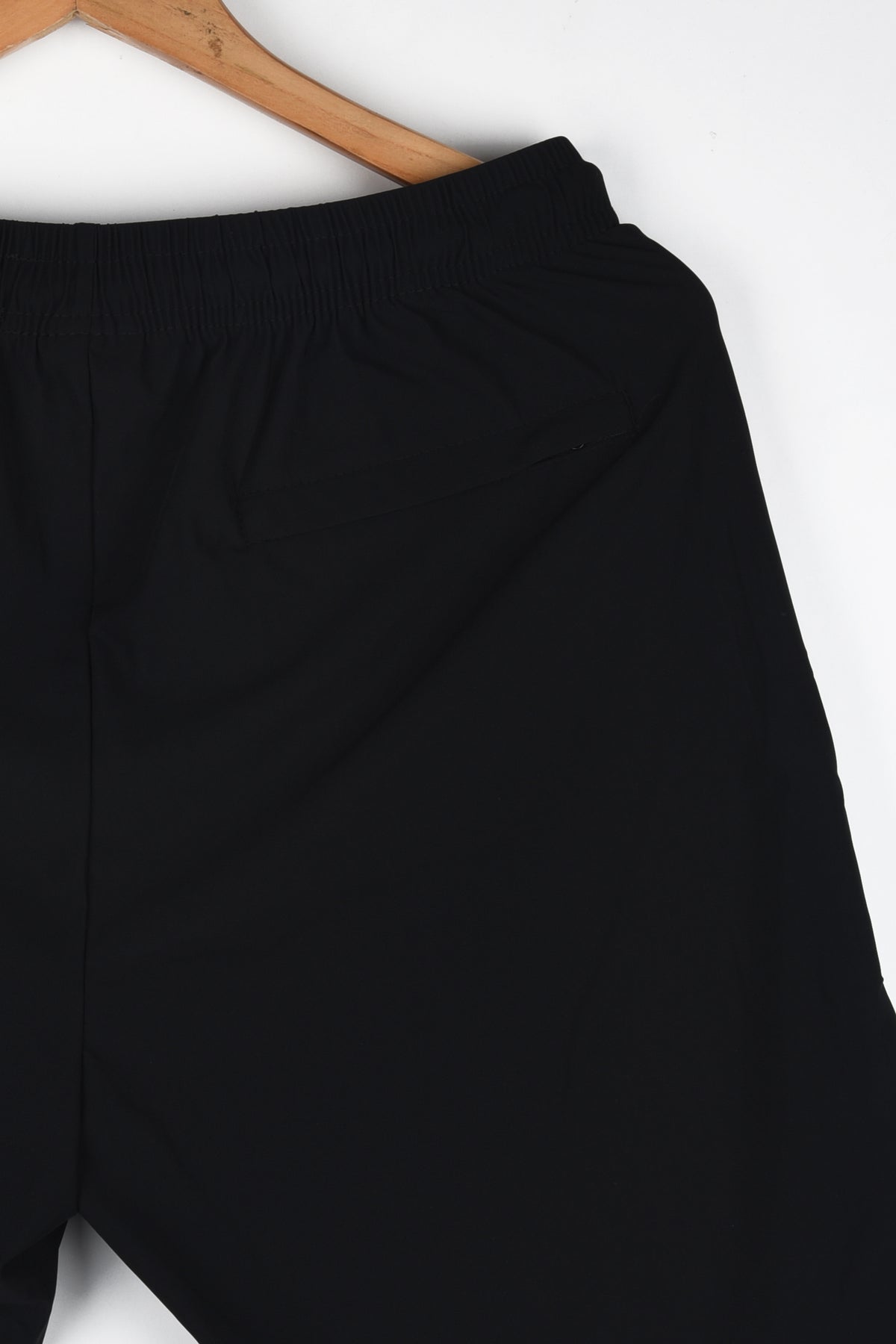 UNDER ARMOUR DRI-FIT TRAINING SHORTS