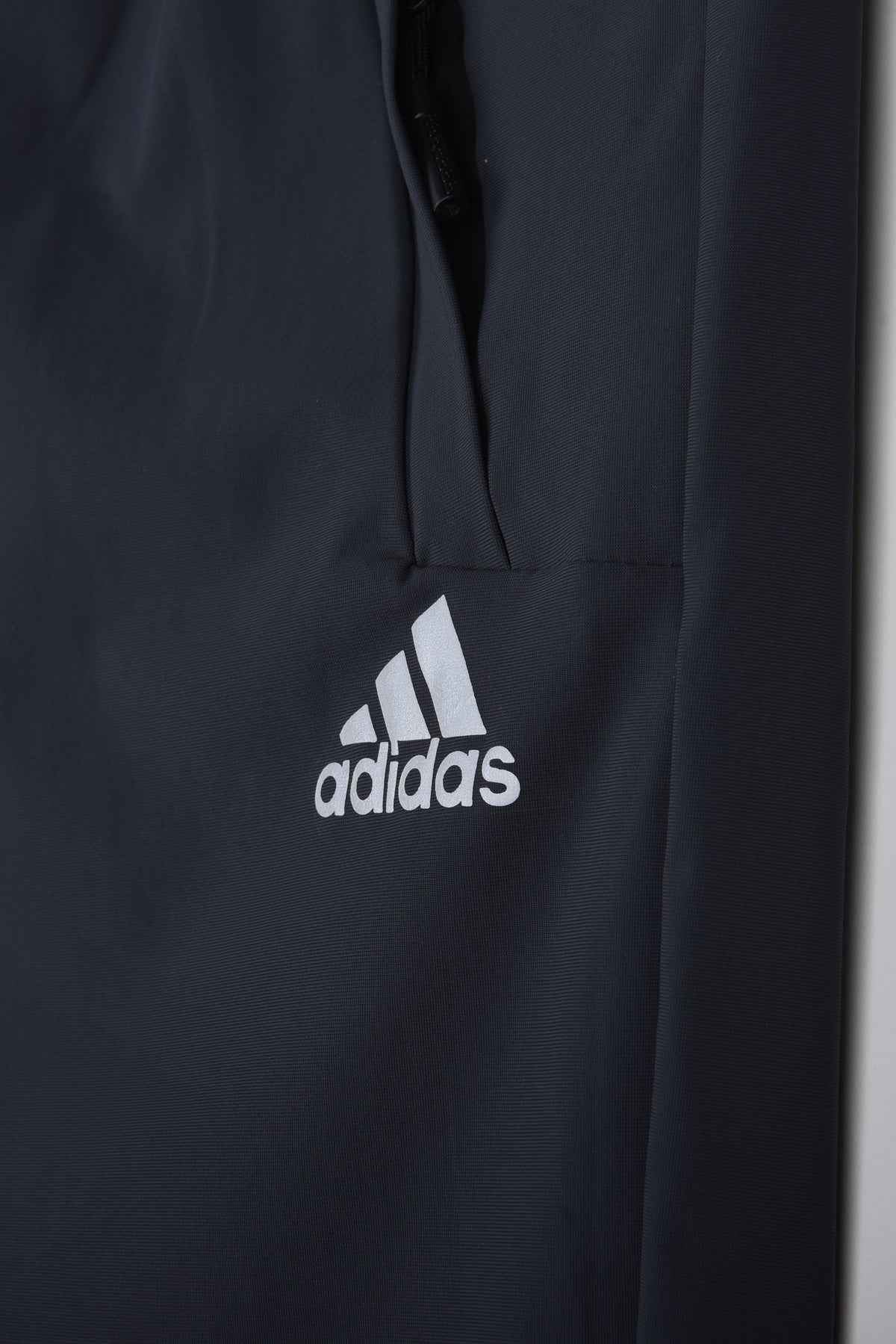 ADIDAS DRI-FIT TRAINING SHORTS (GREY)