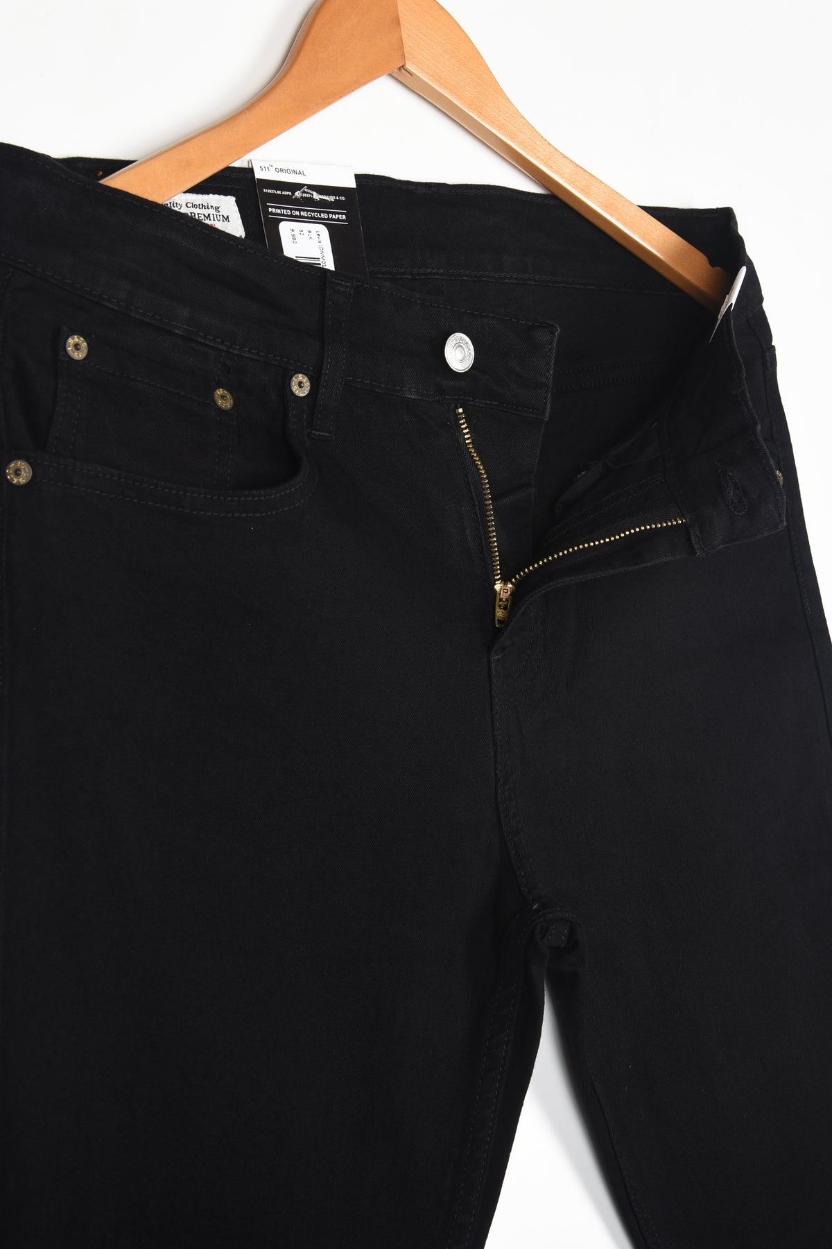 LEVI&#39;S BLACK Slim Jeans
