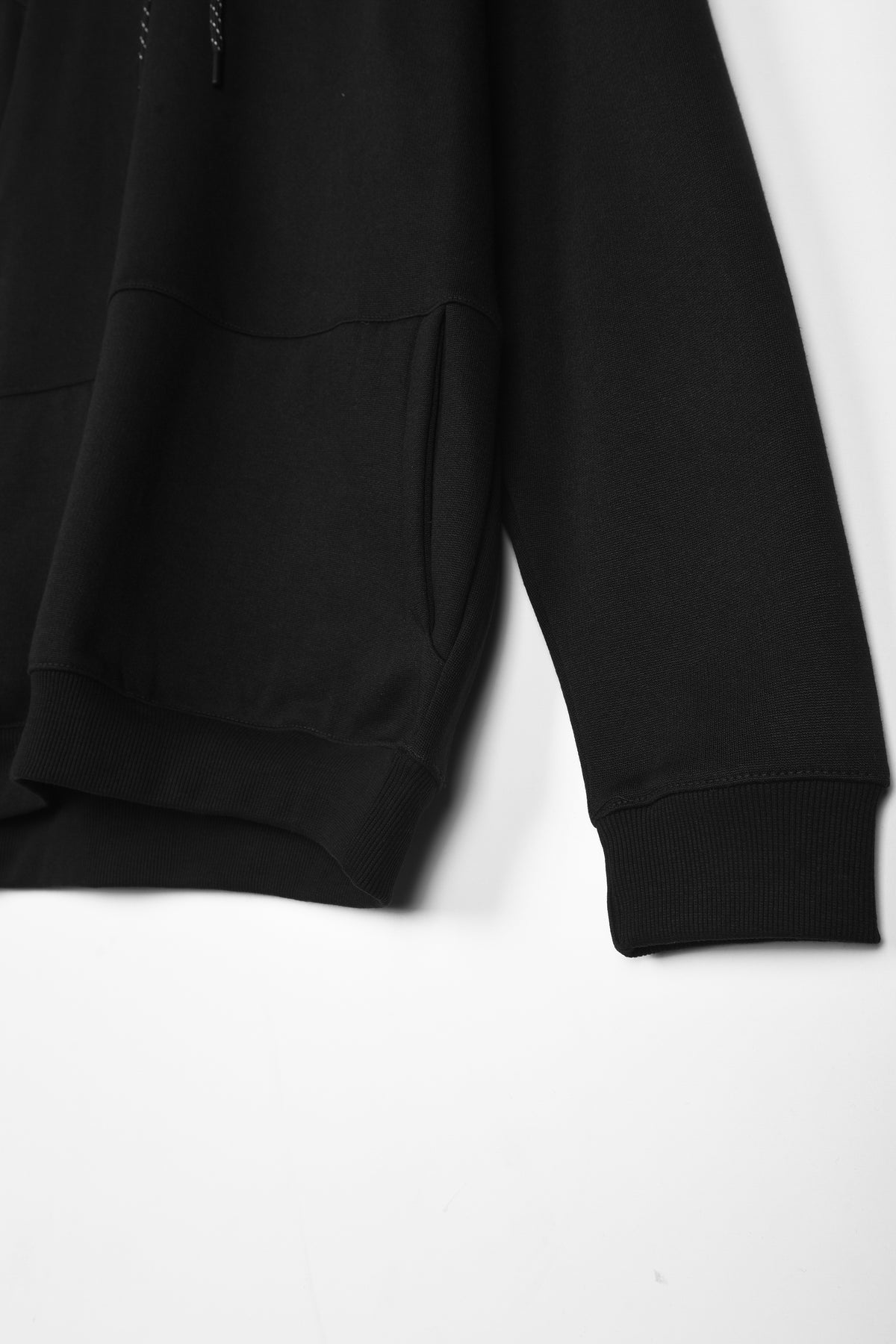 AMRICAN EAGLE PRINTED LOGO FLEECE HOODIE (BLACK)