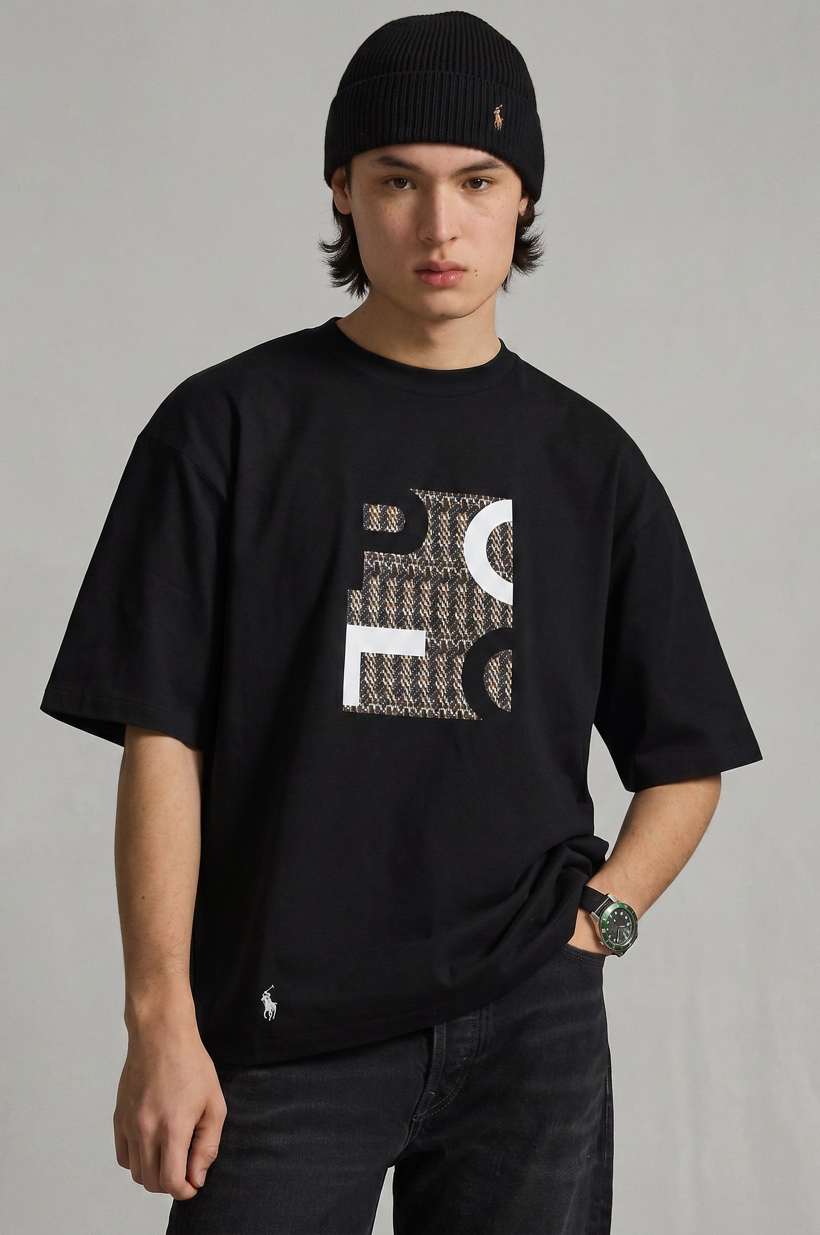 Over Sized Heritage Monogram Black T-shirt