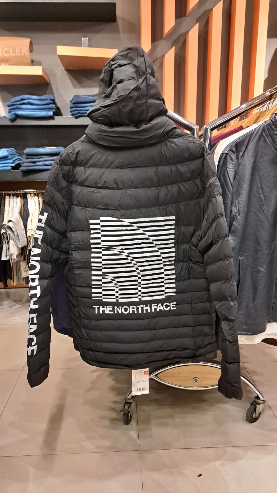 NORTH FACE Puffer Jacket