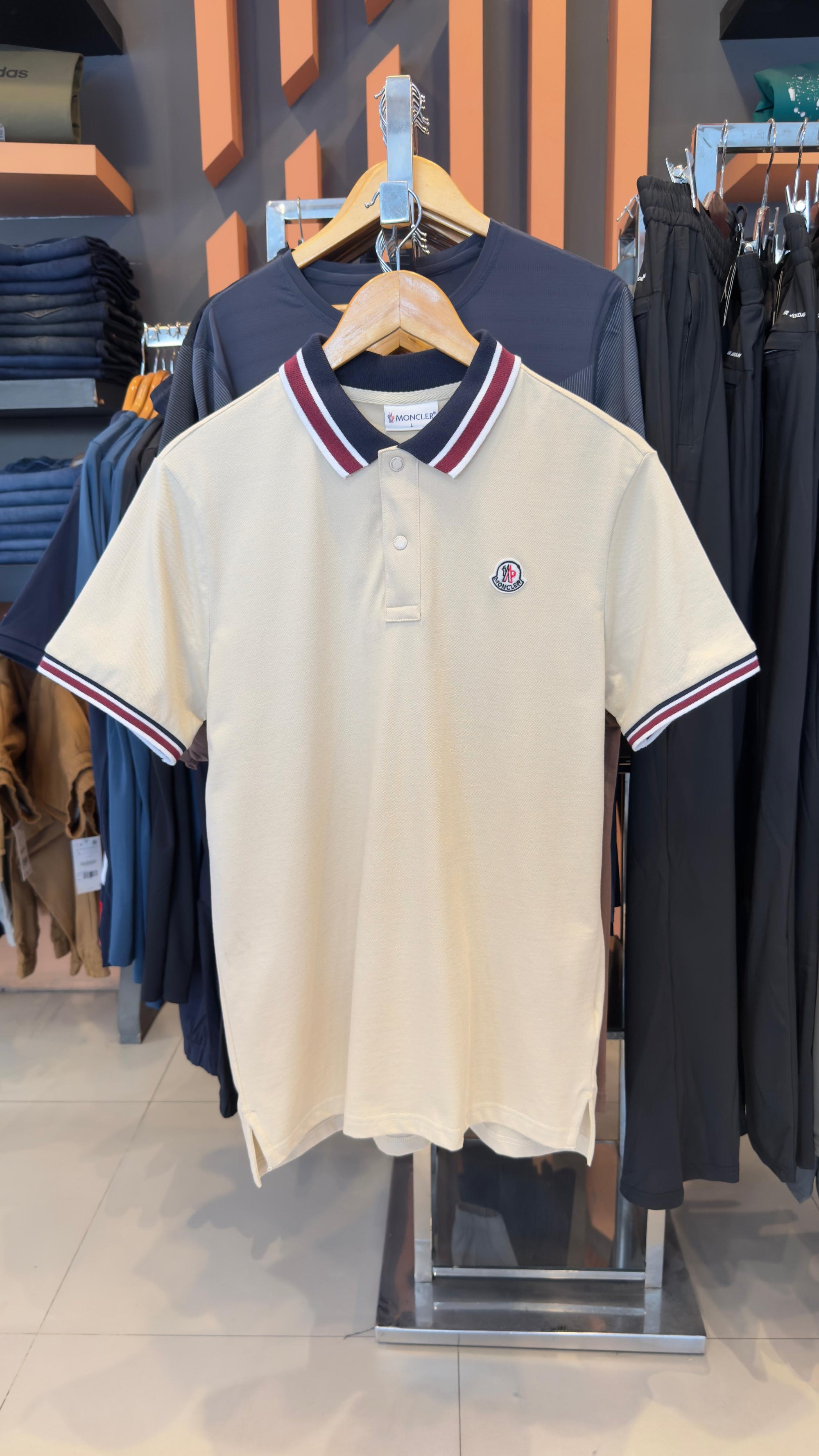 MONCLER CLASSIC LOGO POLO