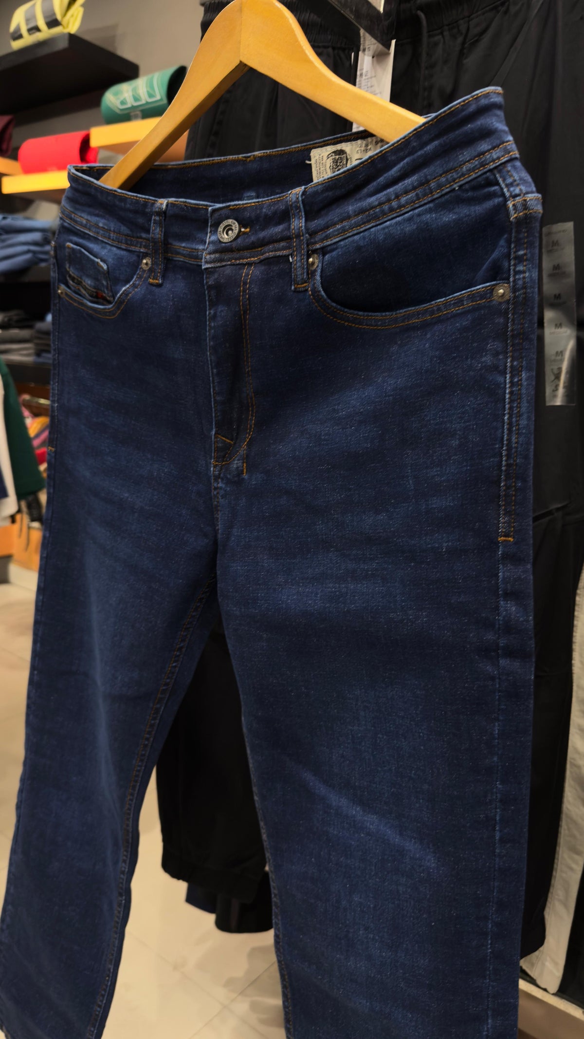 DIESEL Straight Fit JEANS