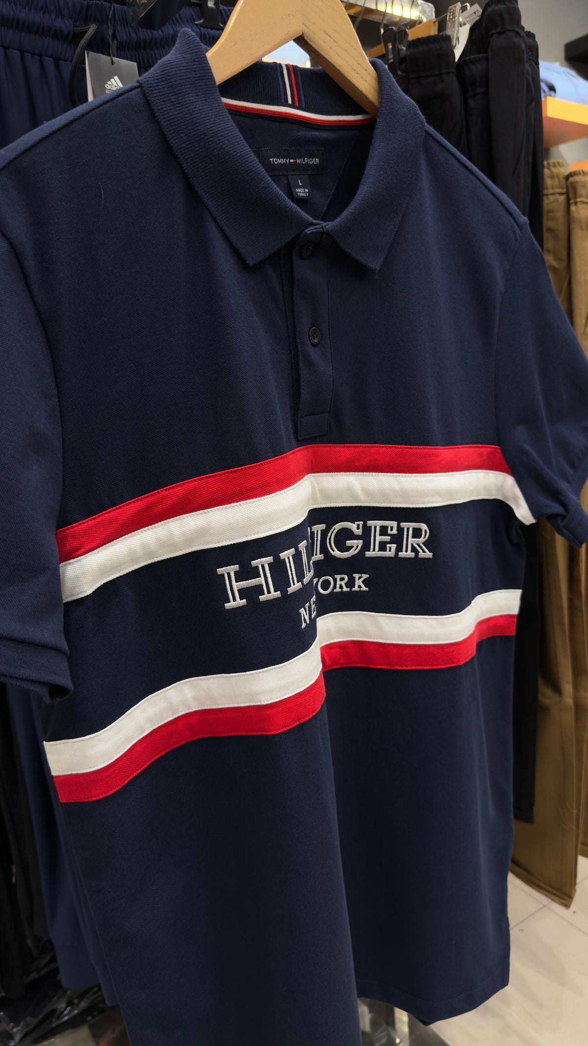 TOMMY COLOR BLOCK POLO