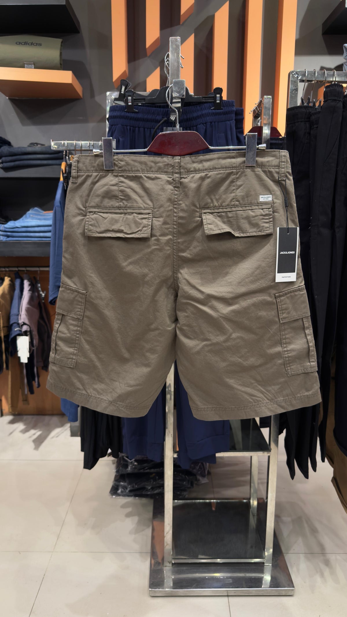Jack &amp; Jones Classic Chino Cargo Shorts