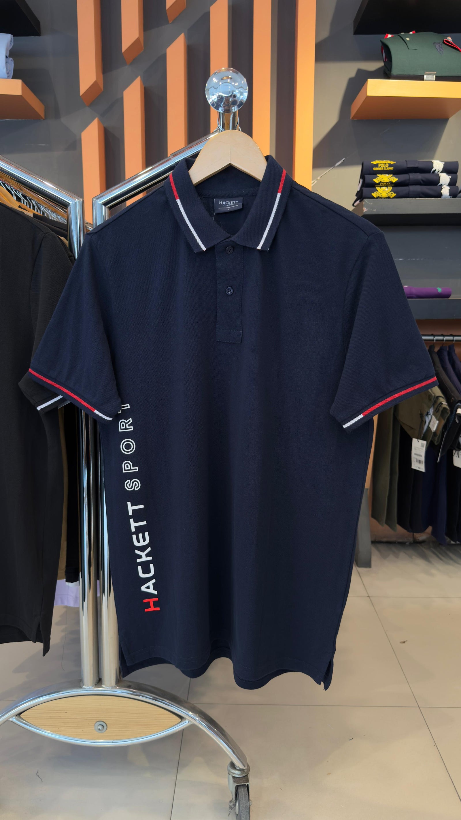 HACKETT VERTICAL PRINTED LOGO POLO