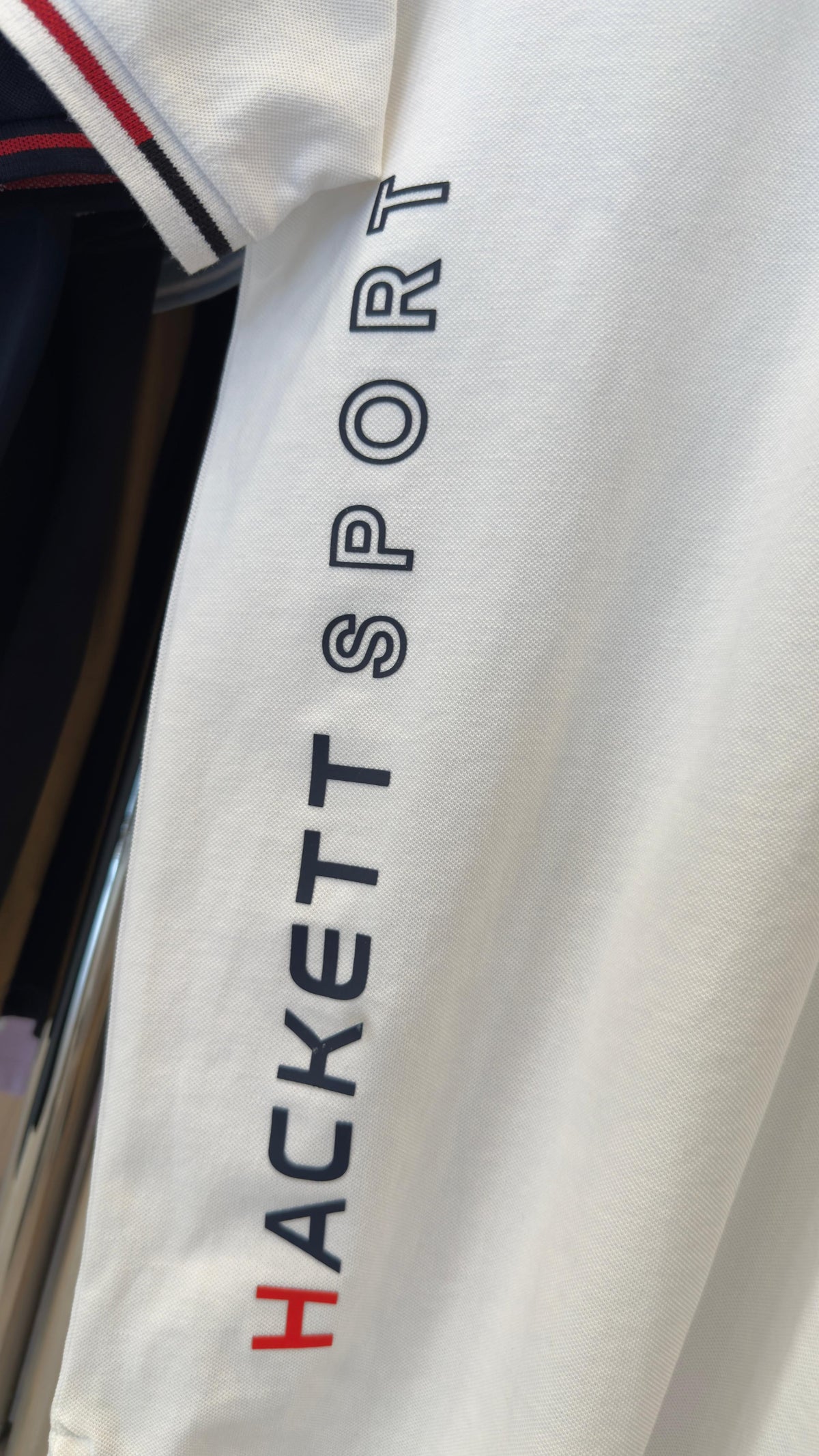 HACKETT VERTICAL PRINTED LOGO POLO