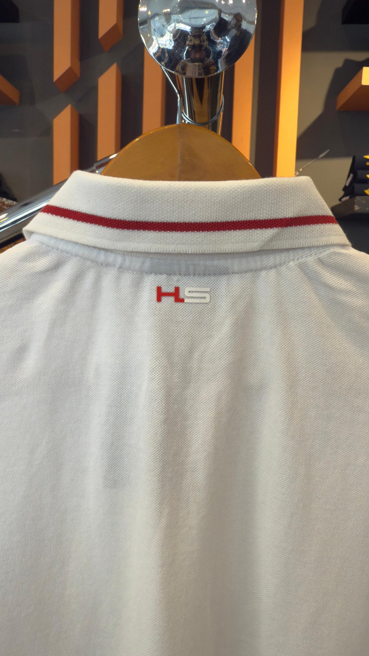 HACKETT VERTICAL PRINTED LOGO POLO