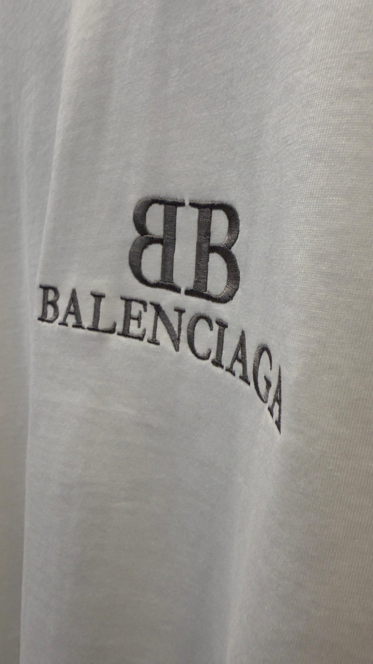 BALENCIAGA EMBROIDERED TEE
