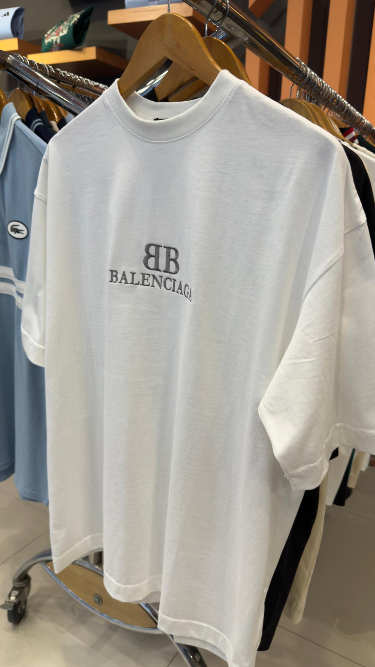 BALENCIAGA EMBROIDERED TEE