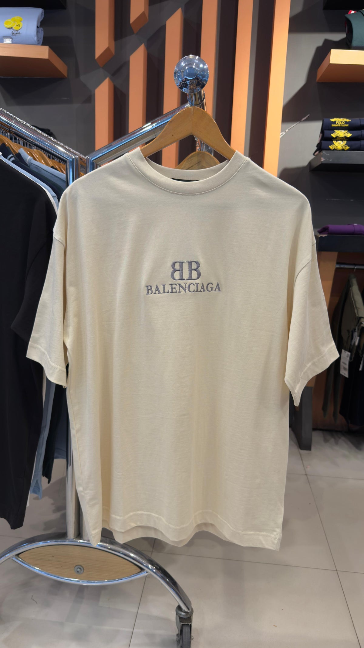 BALENCIAGA EMBROIDERED TEE