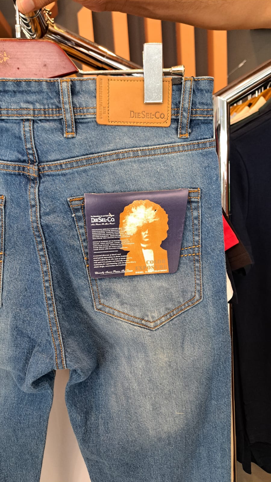 DIESEL Straight Slim  JEANS