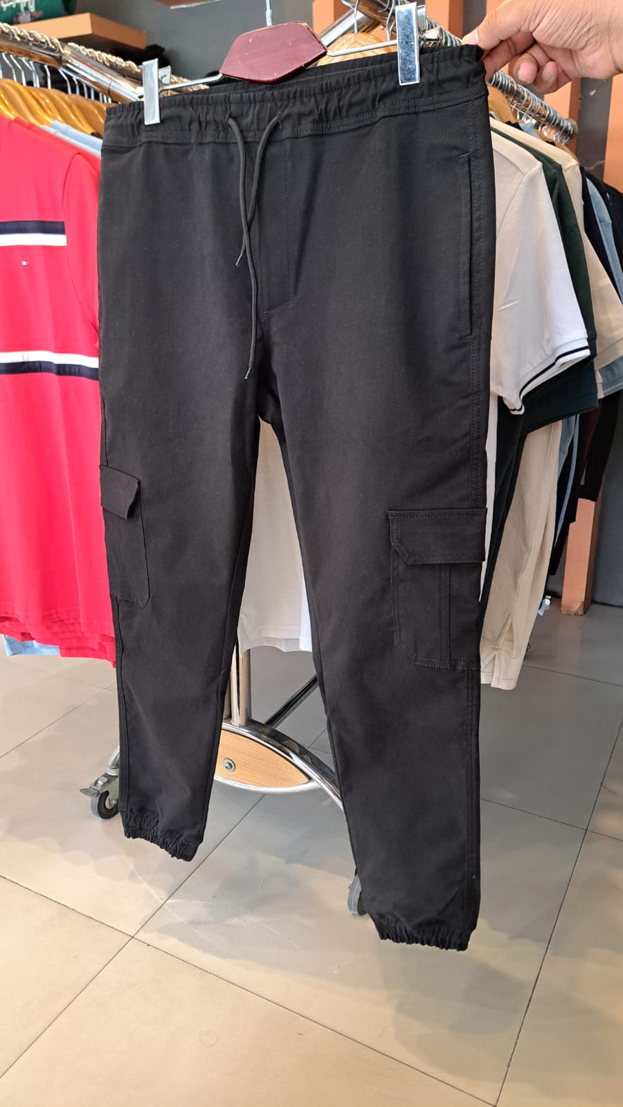ZARA CARGO JOGGER PANTS (Black)