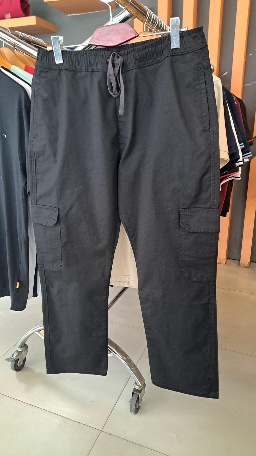 ZARA CARGO STRAIGHT PANTS (Black)