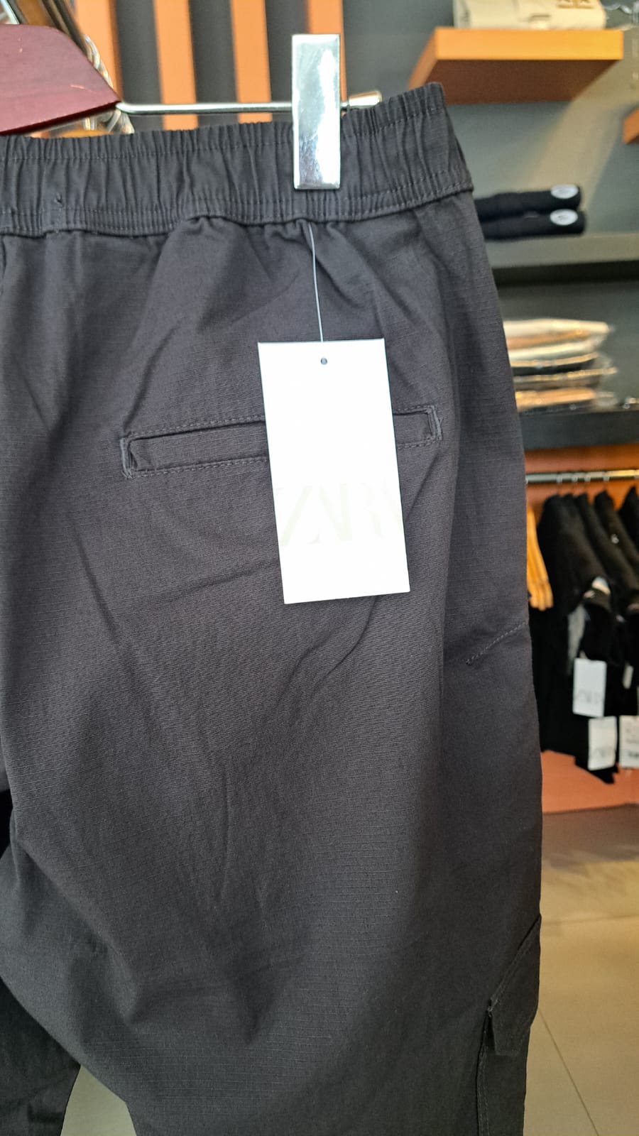 ZARA CARGO STRAIGHT PANTS (Black)