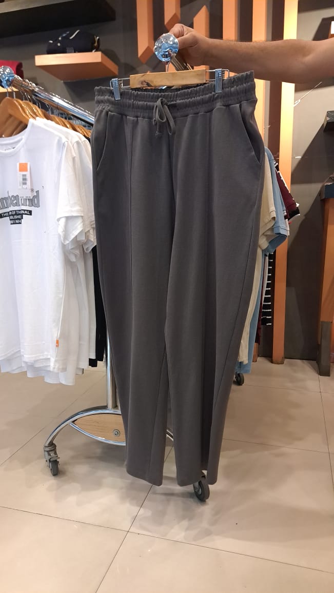 BERSHKA WIDE LEG TROUSERS