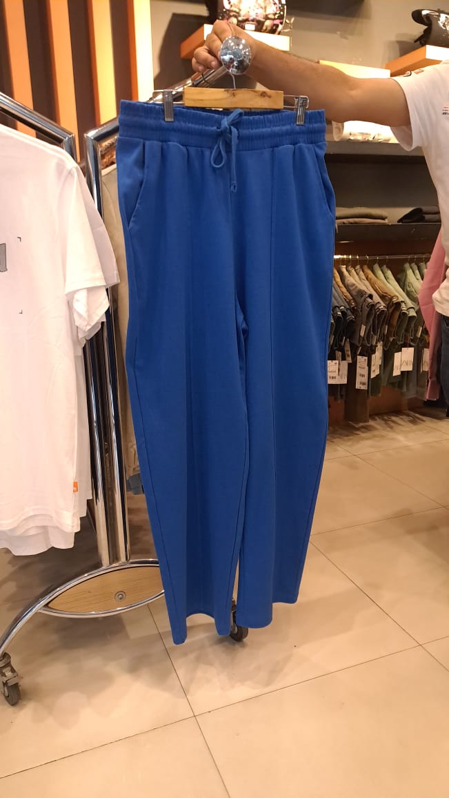 BERSHKA WIDE LEG TROUSERS