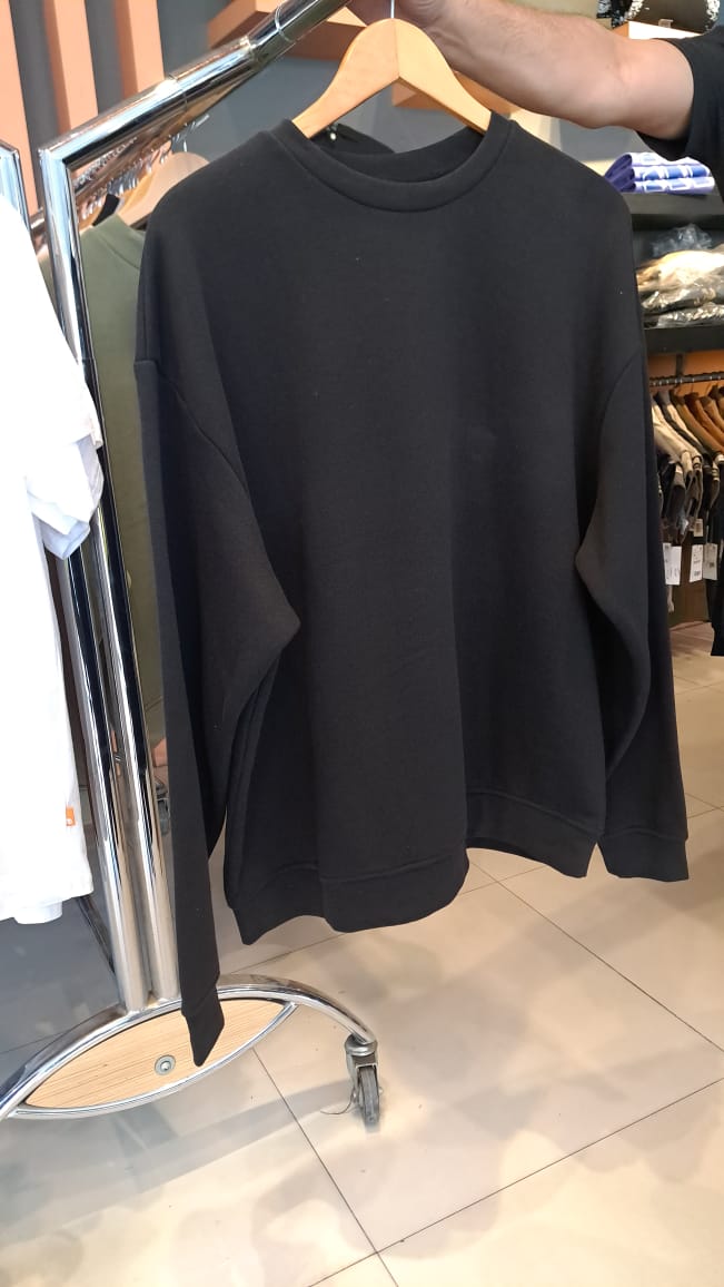 Oversized fleece sweatshirt