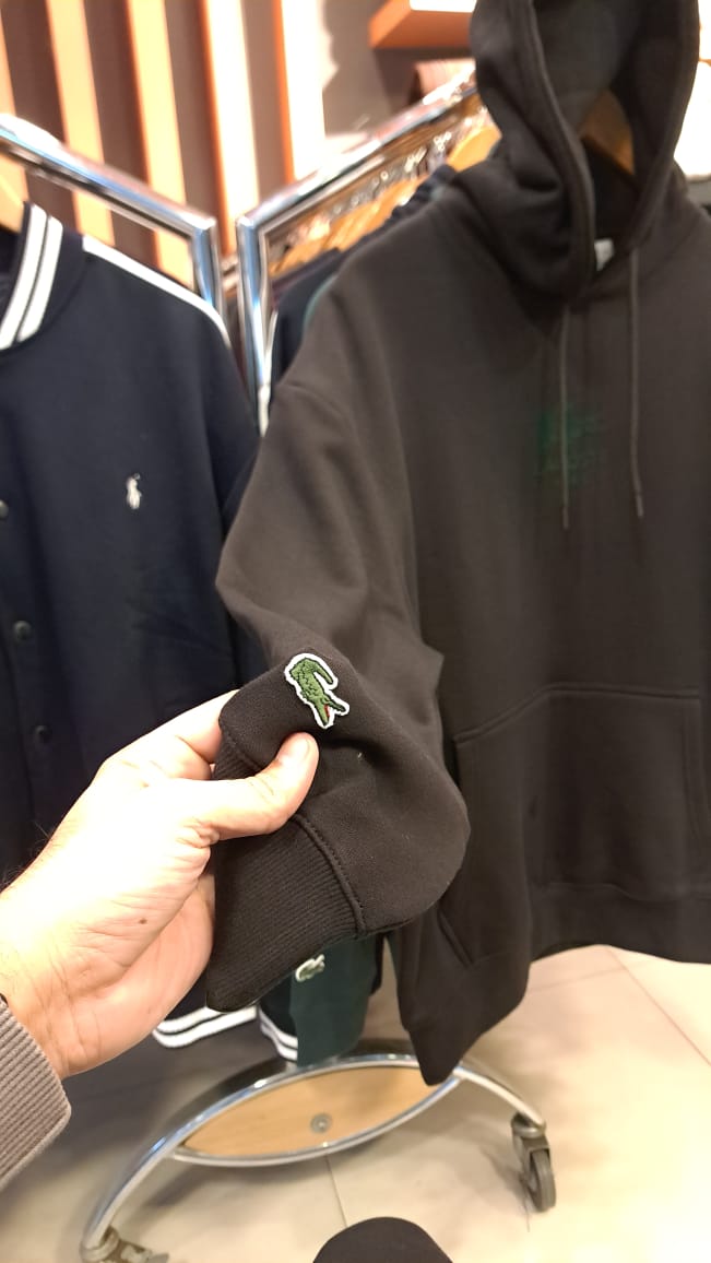 Contrast Logo Hoodie (Black)