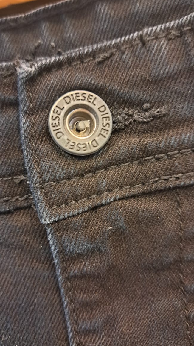 DIESEL Straight Slim  JEANS