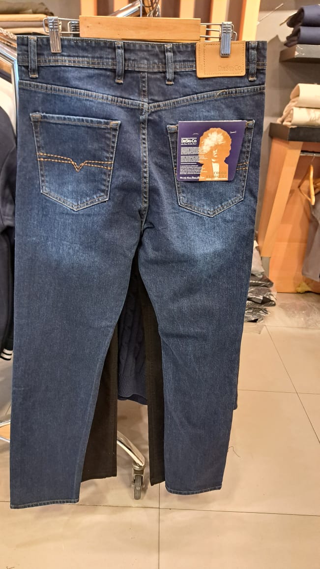 DIESEL Straight Slim  JEANS