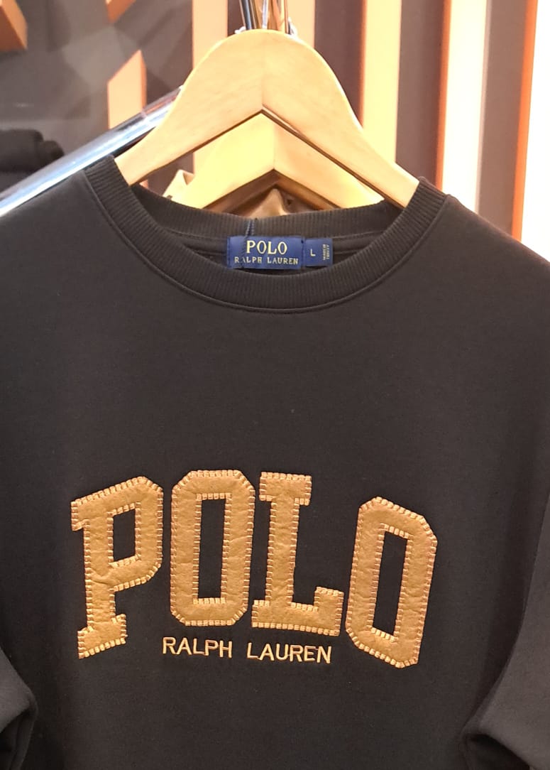 Embroidered Logo Sweatshirt  ( BLACK )