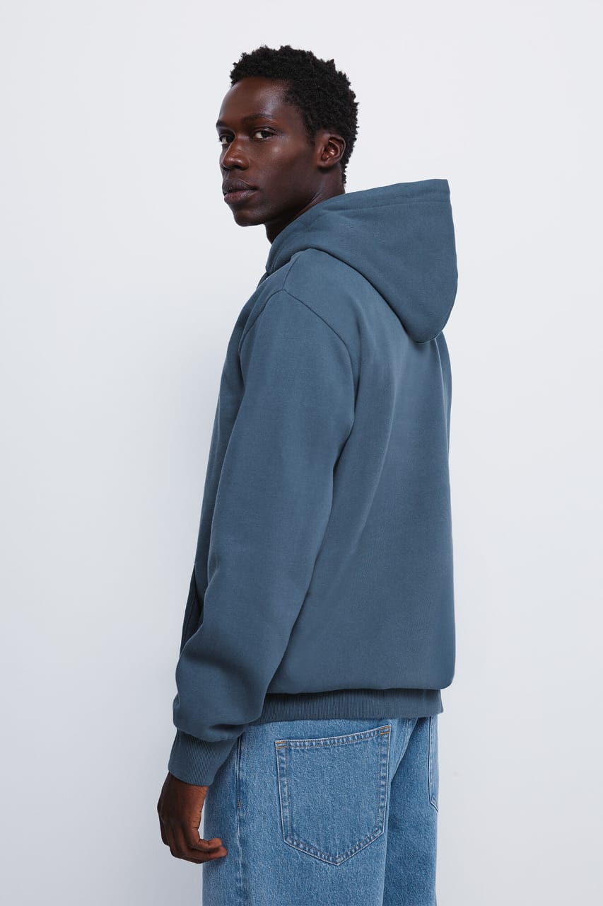 BASIC HOODIE