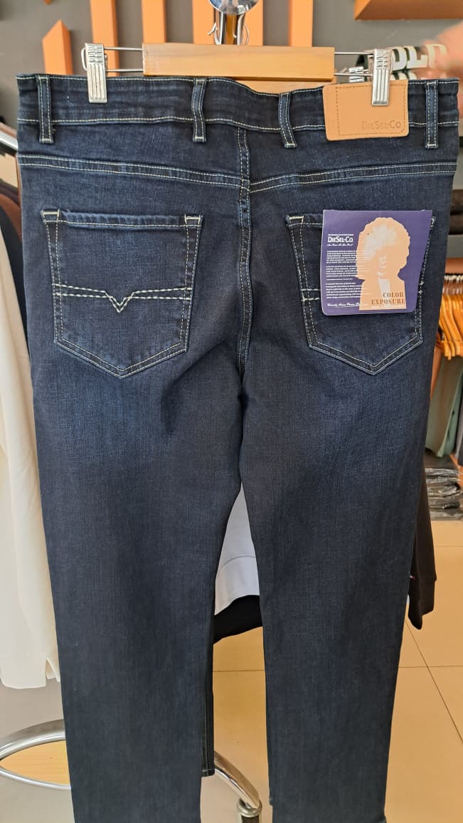 Slim Fit JEANS