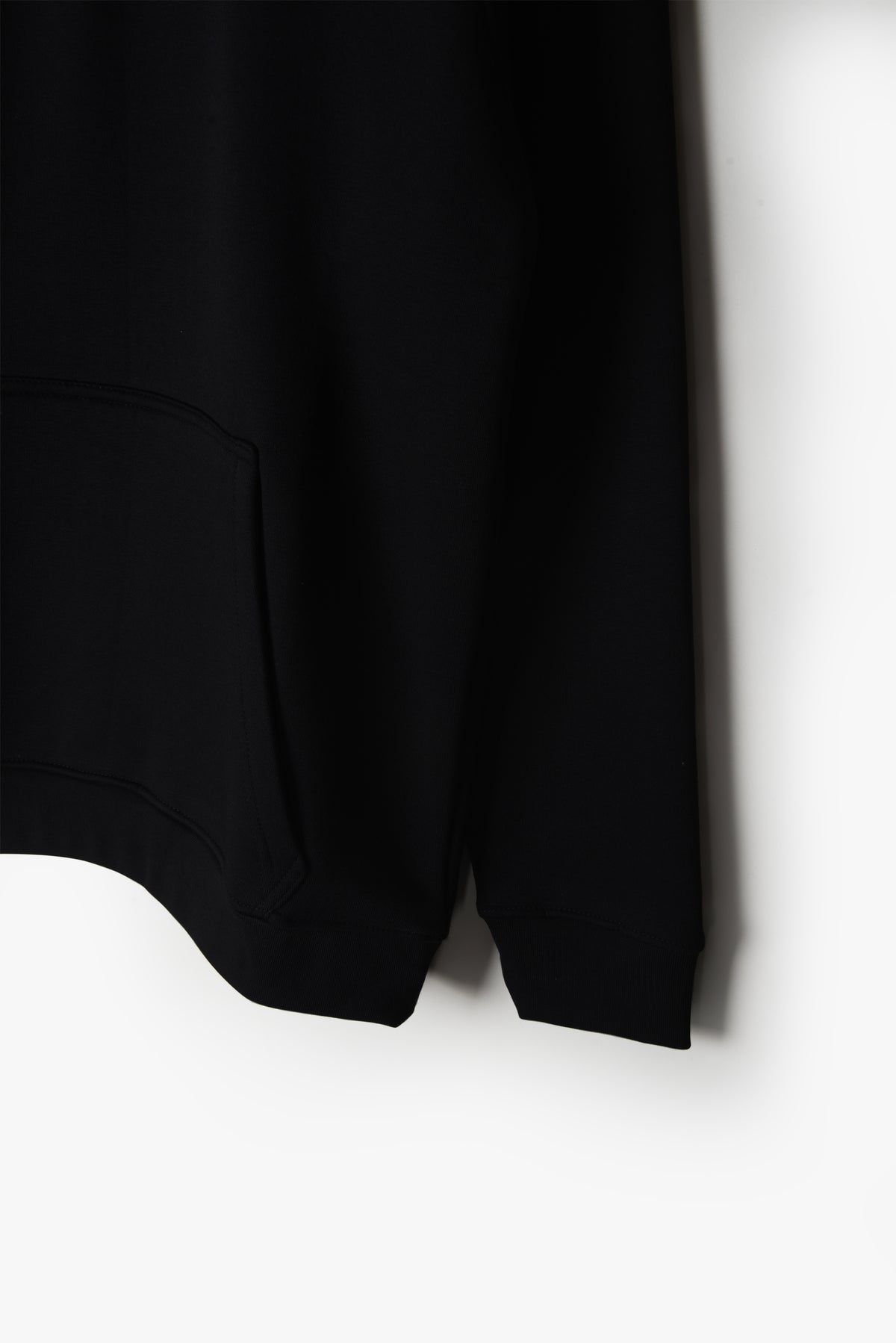 Embroidered Pony Quarter Zipper (Black)