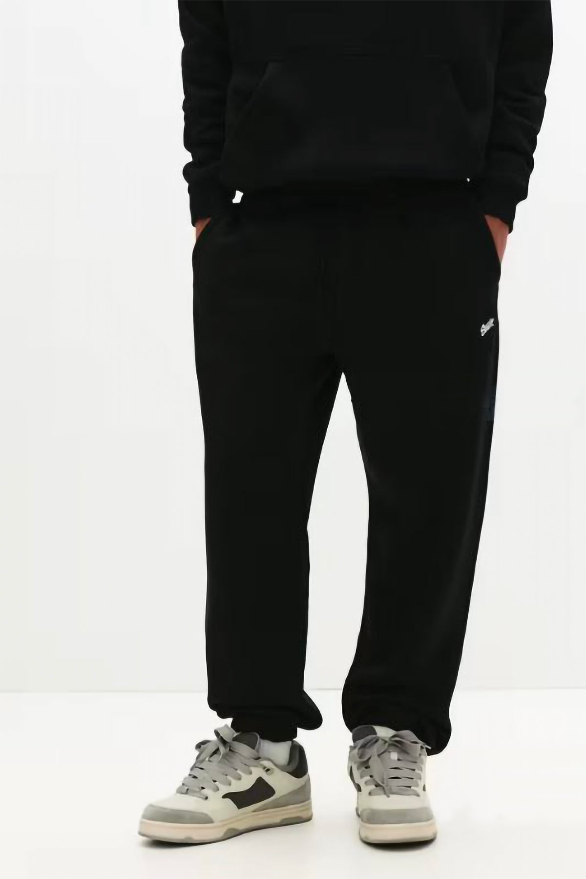 OVER SIZED FLEECE JOGGER PANTS