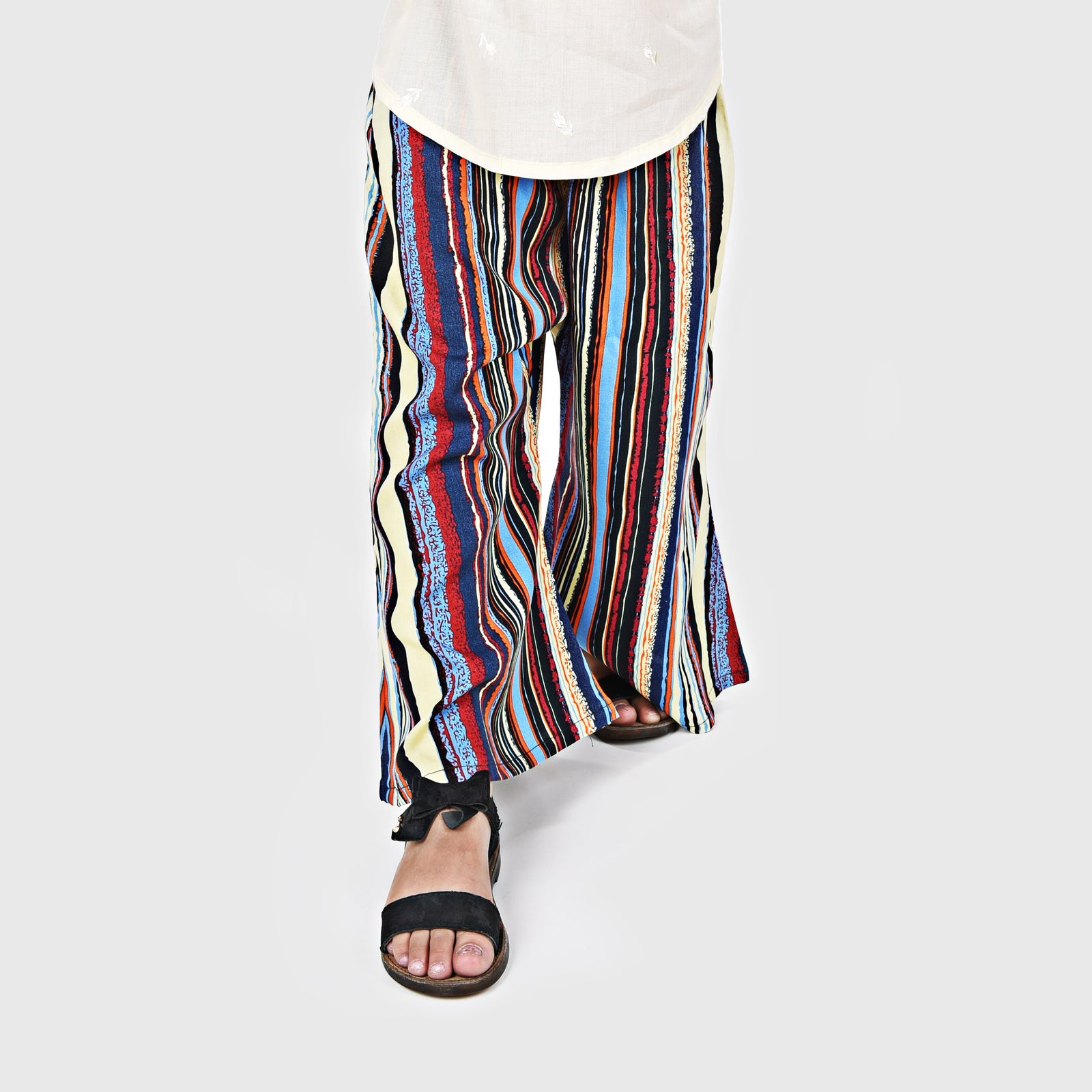 STRIPED HUES LINEN FLARED TROUSER